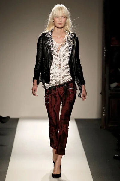 Look 6